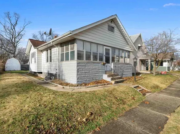 1017 S 34th St, South Bend, IN 46615
