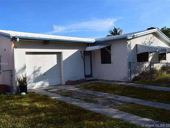 5th image of 9761 Haitian Dr