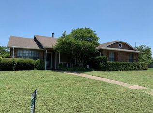 1032 December Dr, Hewitt, TX 76643