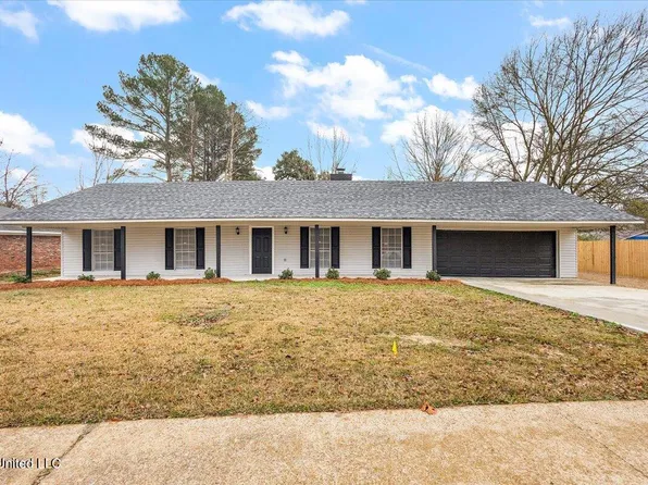 1502 Hawthorne Pl, Clinton, MS 39056