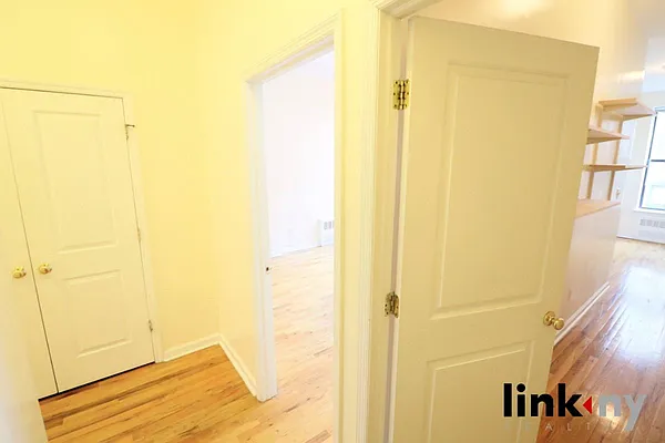 Rented by Link NY Realty | media 36