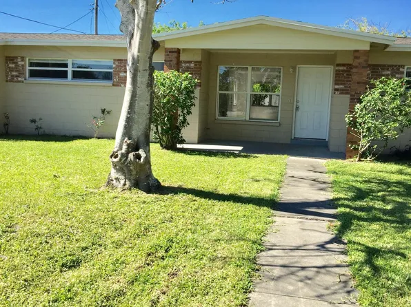 955 Martinique Dr, Merritt Island, FL 32953