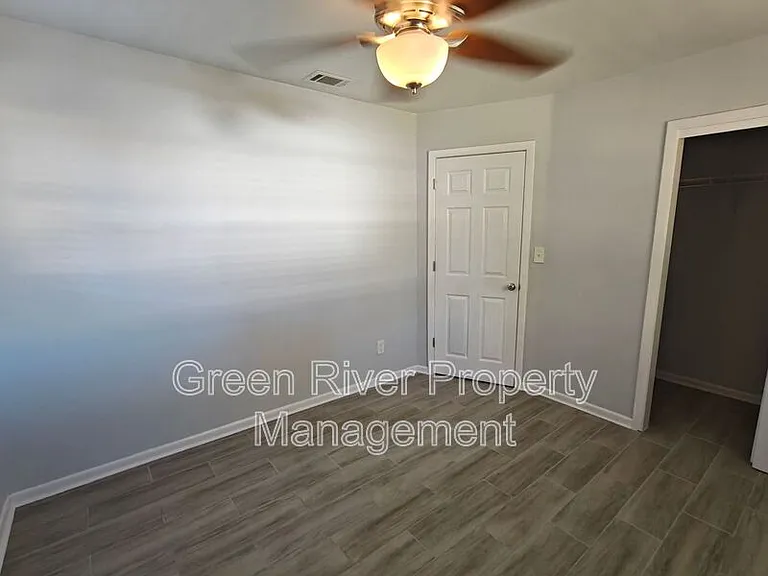 2921 Mansion Rd — Photo 30