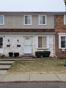 11404 Messmore Rd #101, Utica, MI, 48317
