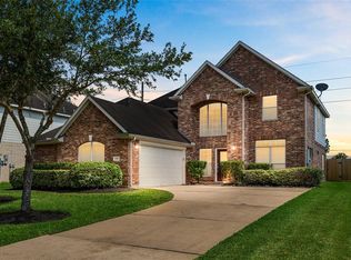 11312 Starlight Bay St, Pearland, TX 77584