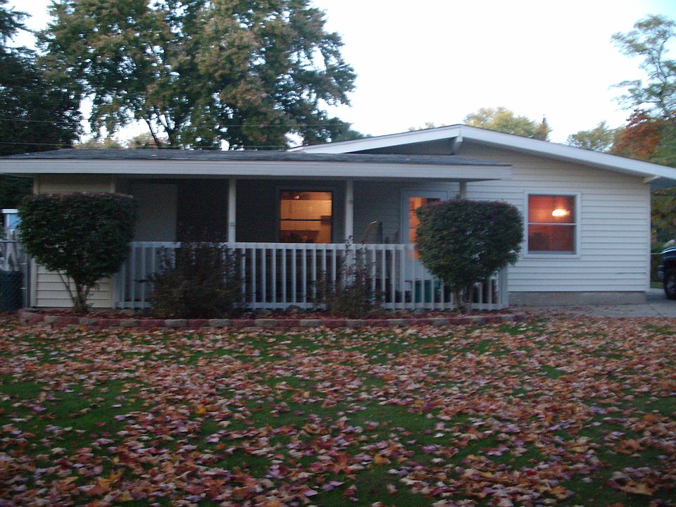 1st image of 3309 Oxford Ln