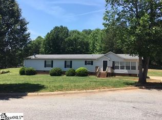 603 Colonist Ct, Simpsonville, SC 29680