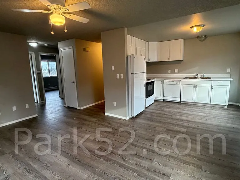 3301 S Asotin St #B — Photo 5