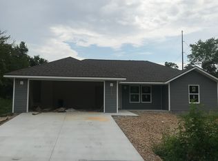 2 Cannich Dr, Bella Vista, AR 72715