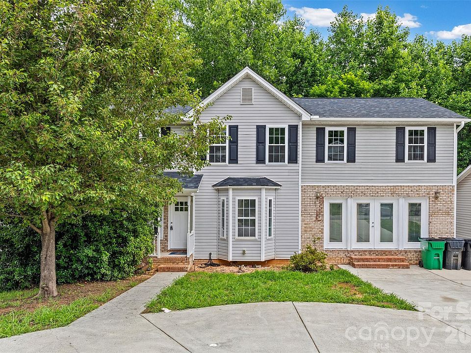 1st image of 6226 Dumont Ln