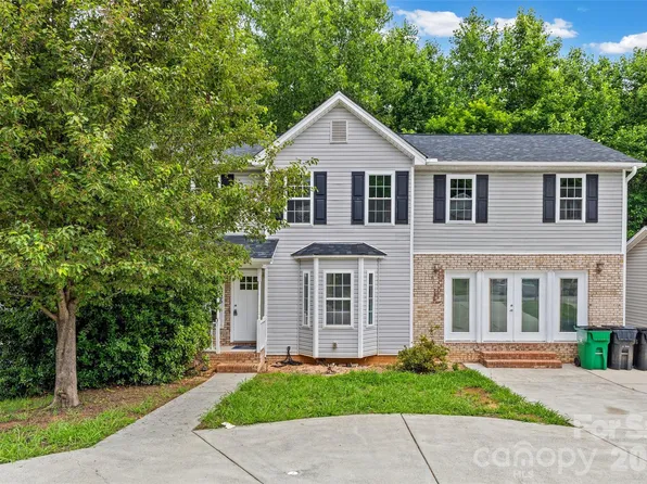 6226 Dumont Ln, Charlotte, NC 28269