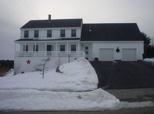 30 Gateway Commons Dr, Gorham, ME 04038