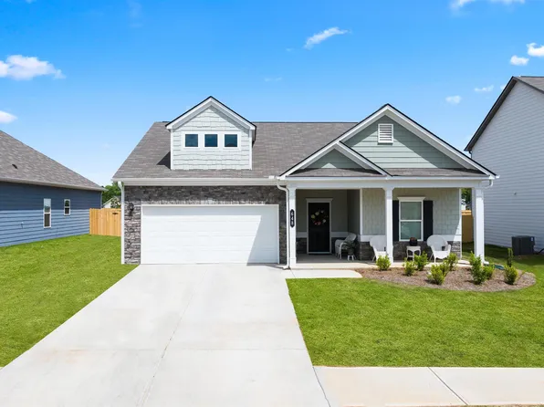 25822 Finchley Dr, Athens, AL 35613