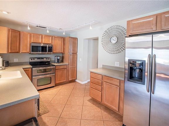 5th image of 2113 Carroll Pl