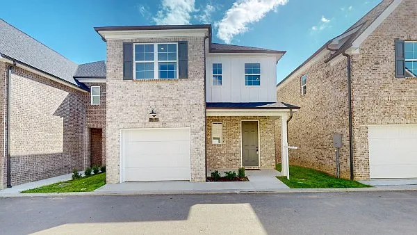 3 bed, 3.5 bath, 2433 sqft, $3,895 — Photo 1