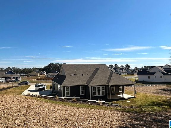 4th image of 130 Easonville Park Dr