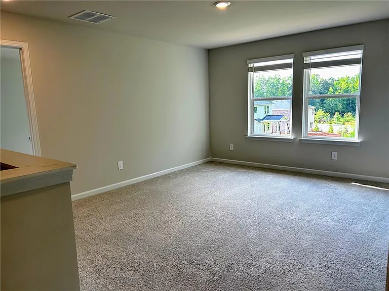 7798 Richmond Trl — Photo 9