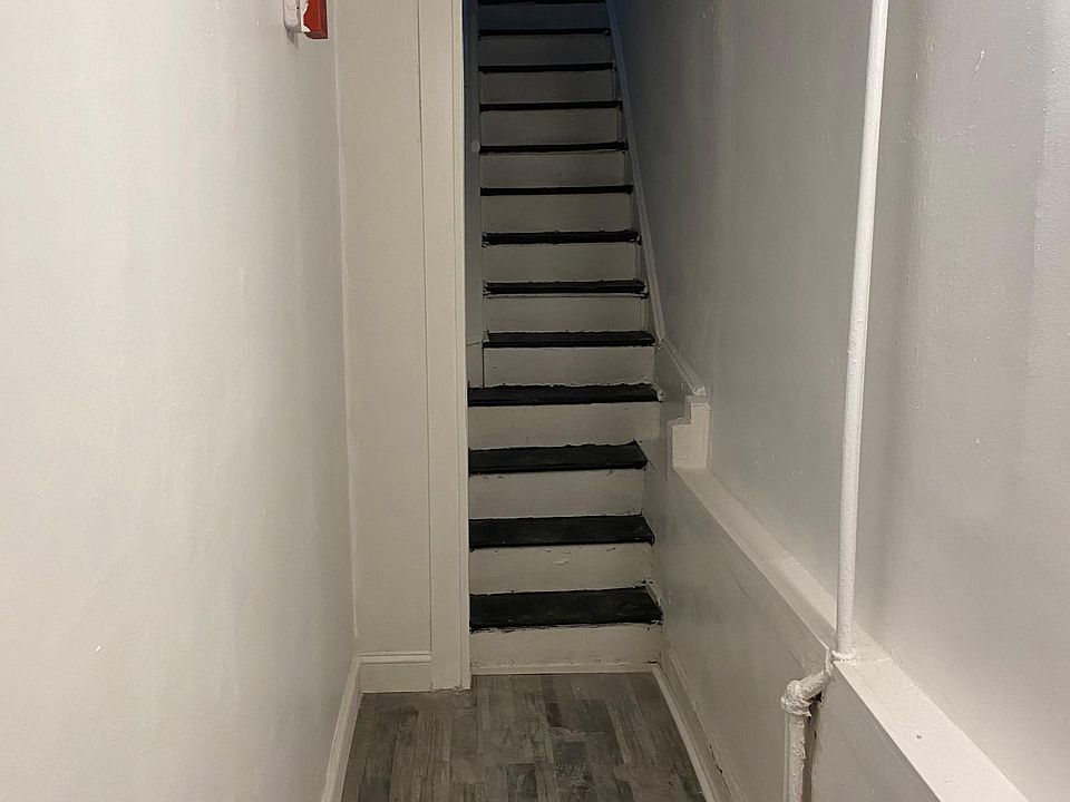 1st image of 140 S 60th St Floor 2