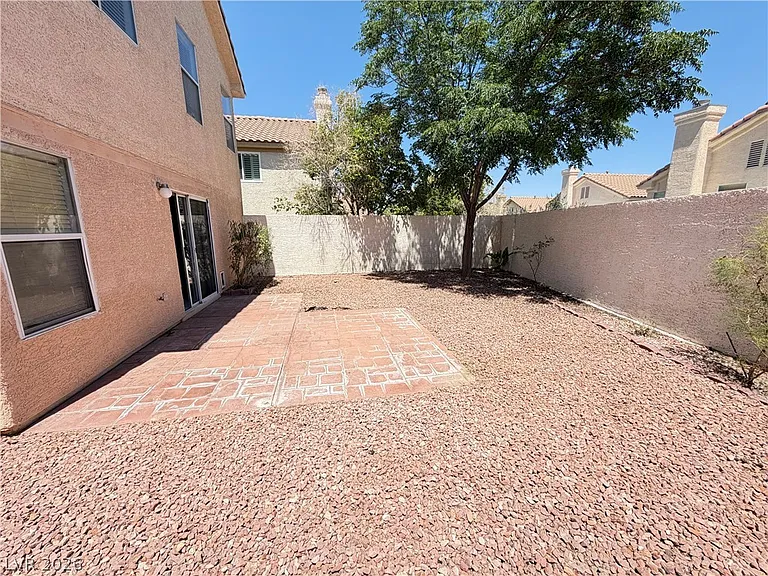 2320 Babcock Dr — Photo 28