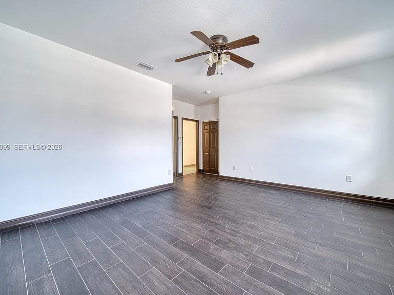 SW 51st Ln — Photo 24