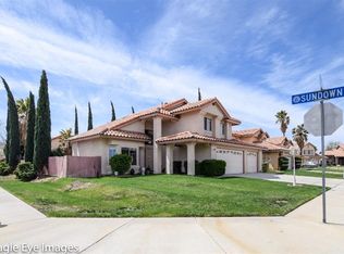 13571 Desert Rue Dr, Victorville, CA 92392