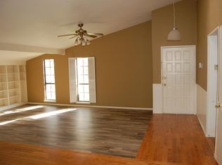 2029 Warberry Rd, Carrollton, TX 75007