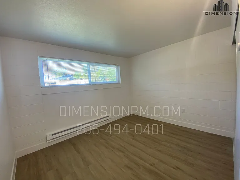 Christine Apartments — Photo 11