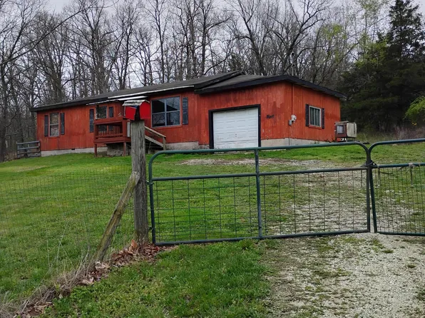 1688 E 562nd Road, Brighton, MO 65617