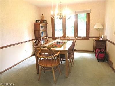 3rd image of 21385 Queen Anns Way