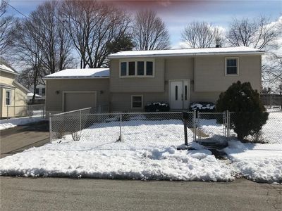32 Lansing Ave, Warwick, RI, 02888