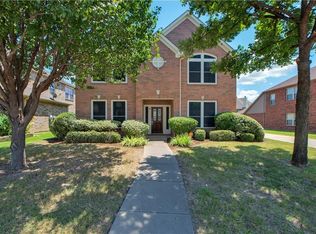6035 Cedar Glen Dr, Grand Prairie, TX 75052