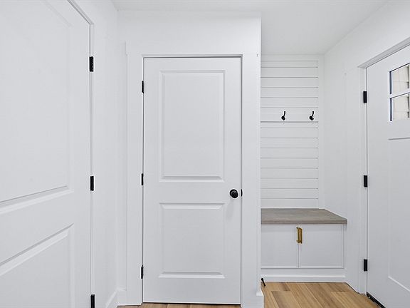 2nd image of 26 Rivulet St