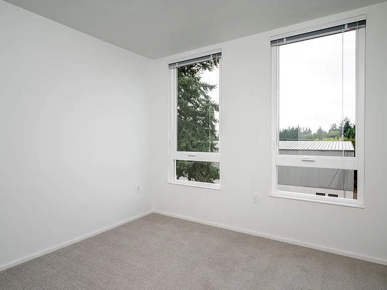 Rockwood Village Apartments — Photo 90