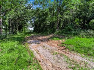 671 Birkhead Rd, Winfield, MO 63389