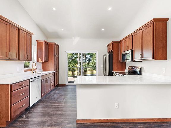 5th image of 1024 Armida Court