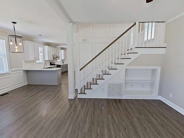 119 Ashley Woods Ct — Photo 4