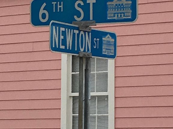 2nd image of 602 Newton St