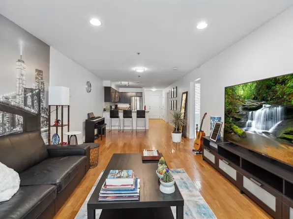 5711 Jefferson St APT 405, West New York, NJ 07093