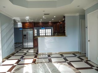 9396 Birmingham Dr, Palm Beach Gardens, FL 33410