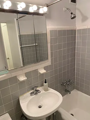 Rented by Gutman Management Co Inc | media 19