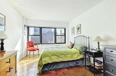 2nd image of 560 3rd Ave #28G
