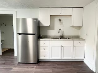 1114 Cherry St, Barberton, OH 44203