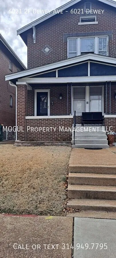 Spacious top floor apartment home in Holly Hills.... — Photo 4