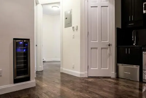 Rented by Centennial Properties NY | media 14