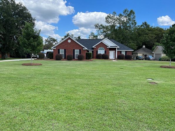 121 Willow Lake Dr