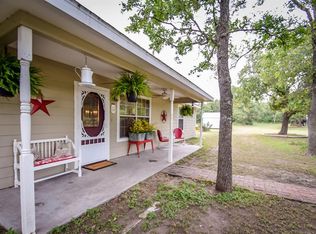 4285 N State Highway 95, Flatonia, TX 78941