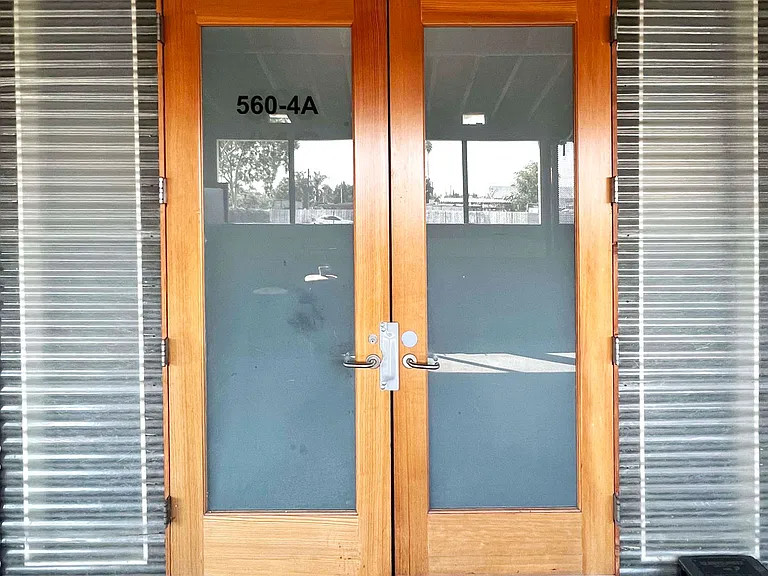 560 E Commercial St #4A — Photo 9
