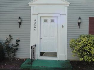 250A Mystic Ln, Monroe Township, NJ 08831