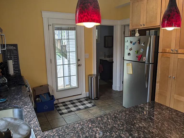 8 Cedar St #1 — Photo 8