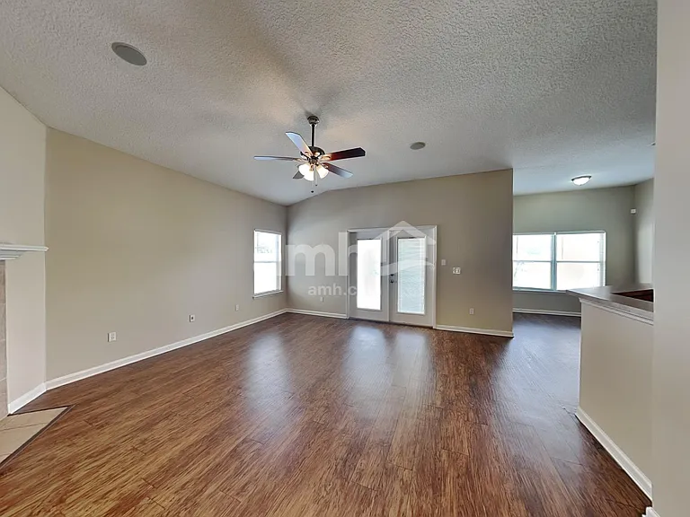 1406 Canopy Oaks Dr — Photo 9